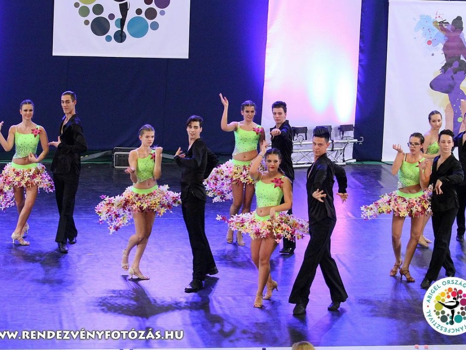 Nemzetközi táncverseny az Arénában