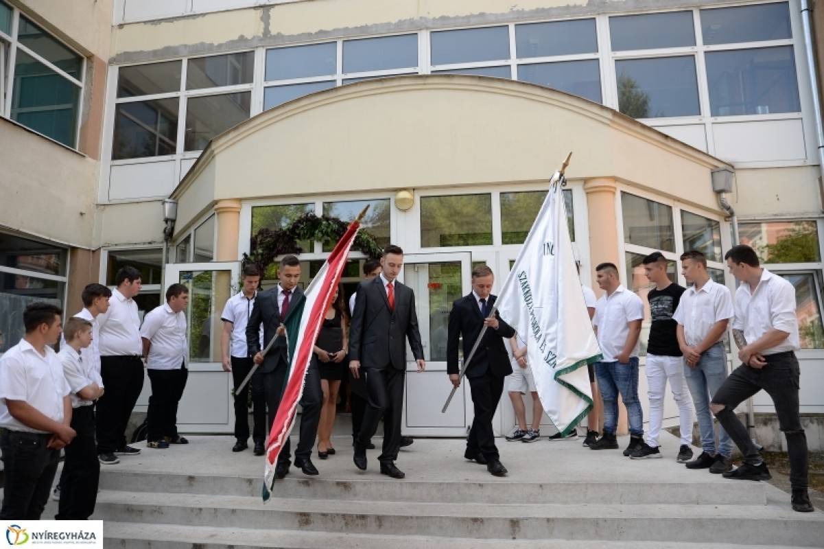 Inczédys ballagás fotógalériával!
