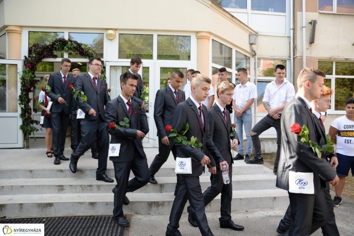 Inczédys ballagás fotógalériával!
