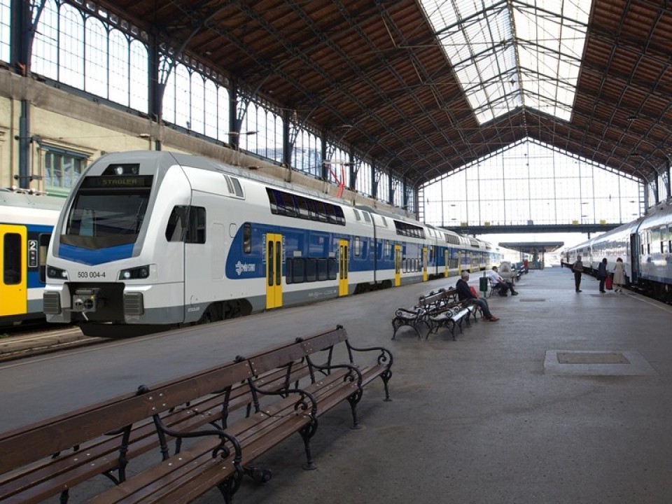 Bérletet is lehet vásárolni a MÁV mobilalkalmazás segítségével