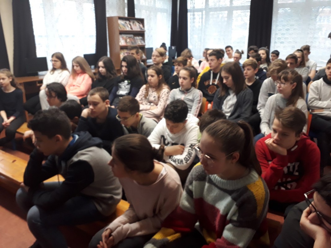 A Szent Imre Katolikus Gimnázium is csatlakozott a Wass Albert felolvasó maratonhoz