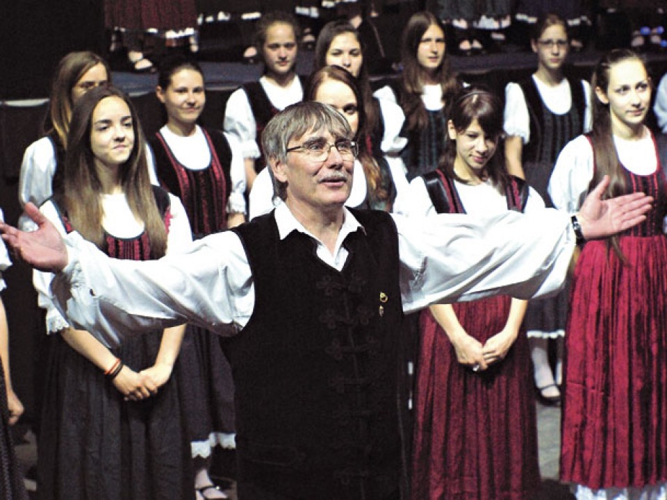 NEMZETKÖZI KÓRUSVERSENYT NYERT CANTONIGROSBAN A CANTEMUS VEGYESKAR