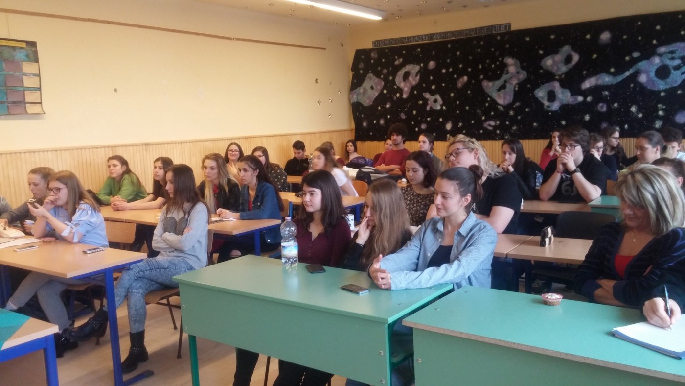 József Attila-konferencia a Krúdyban