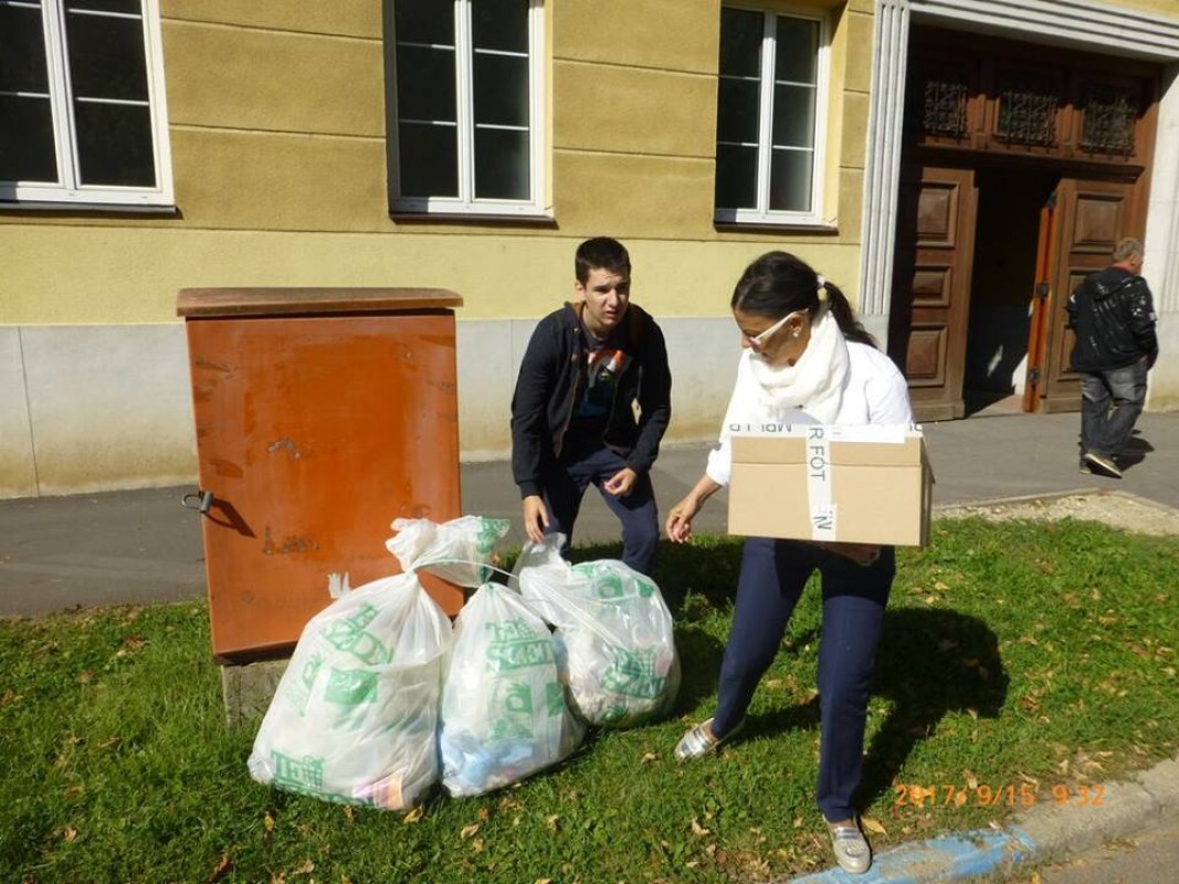 Önkénteskedtek a kölcseysek! Nézd meg a képeket!
