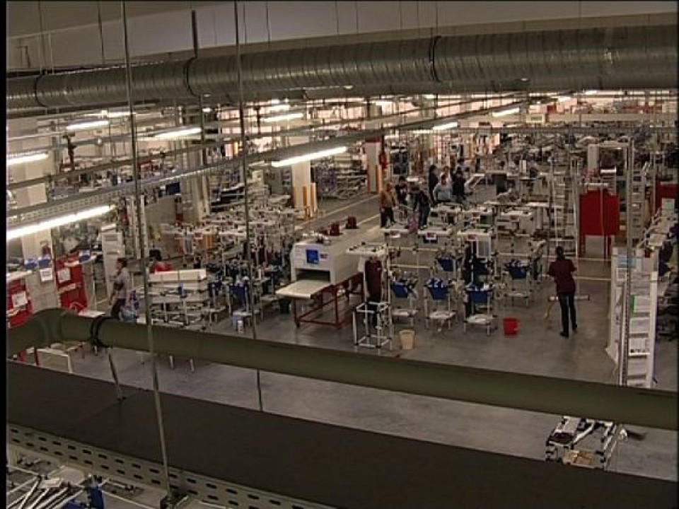 140 ÚJ MUNKAHELY LÉTESÜL - 7700 NÉGYZETMÉTERES GYÁRTÓCSARNOKKAL BŐVÜL AZ EISSMANN