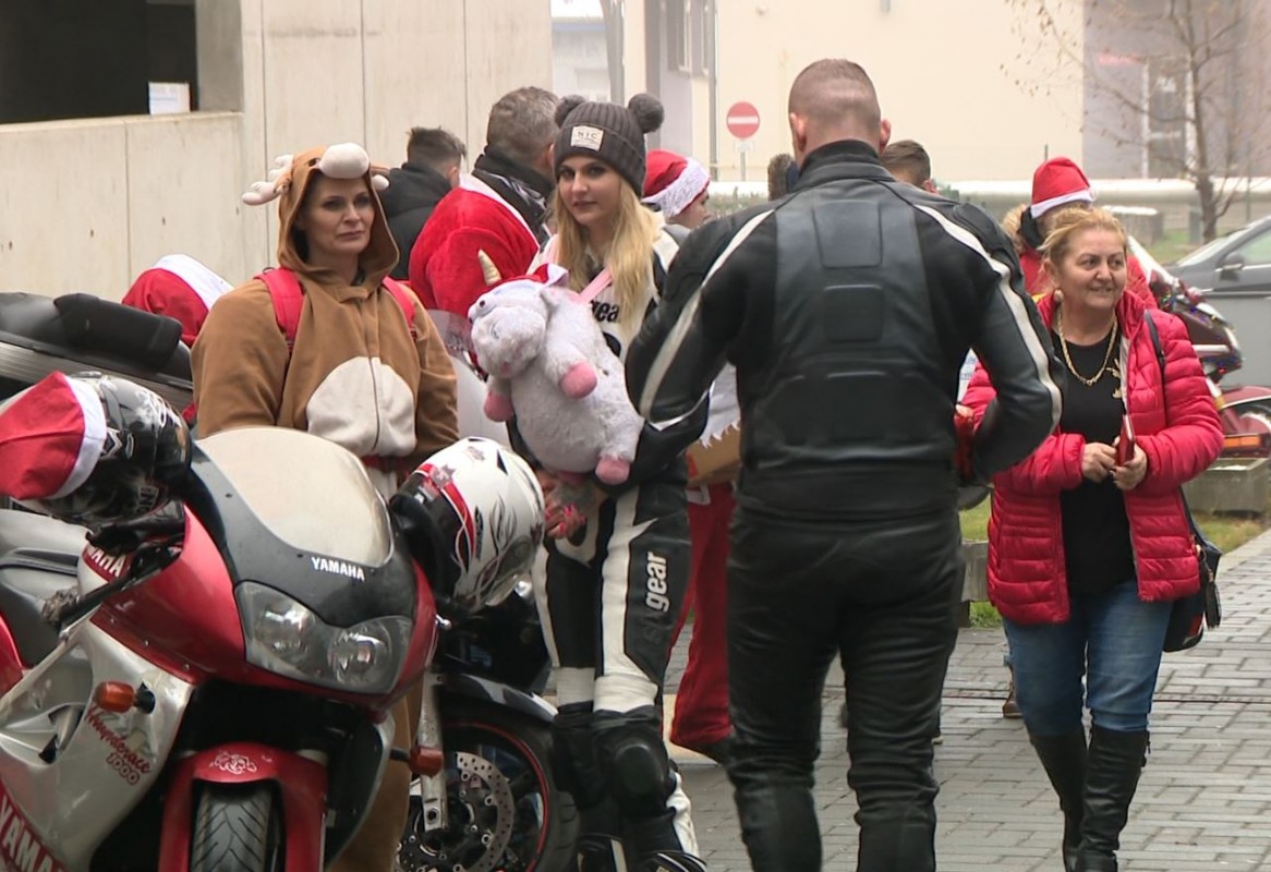 Motoros Mikulások lepték el Nyíregyházát - Ki találkozott velük?