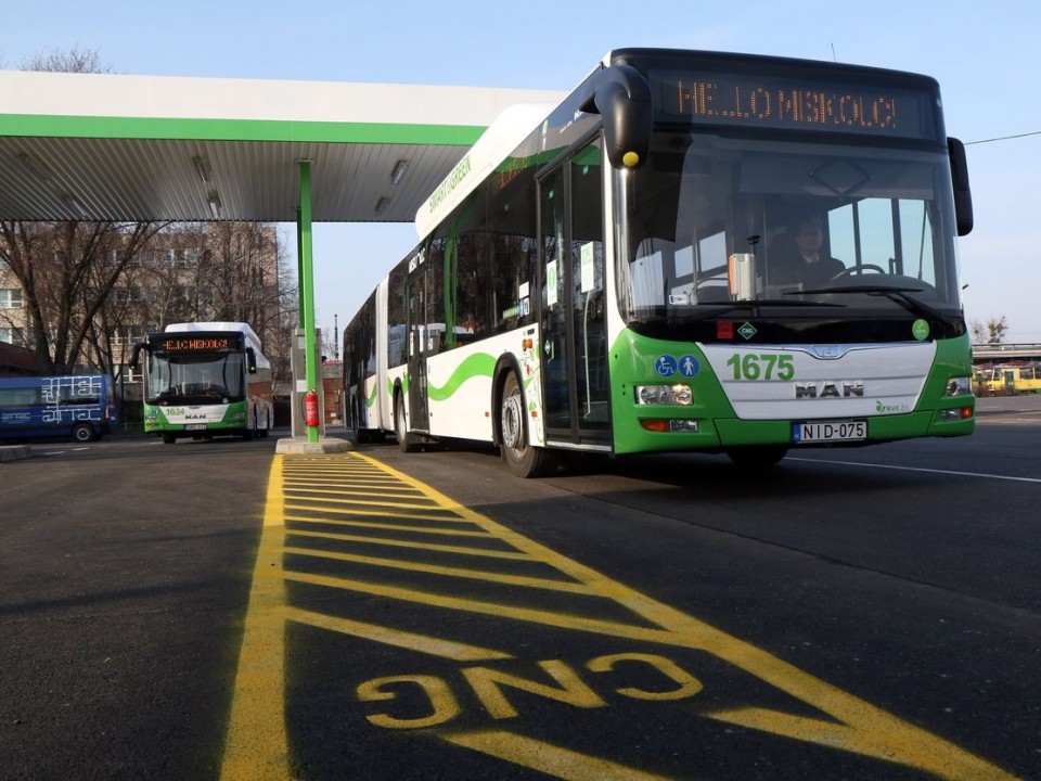 JÖHETNEK AZ ÚJ BUSZOK NYÍREGYHÁZÁRA