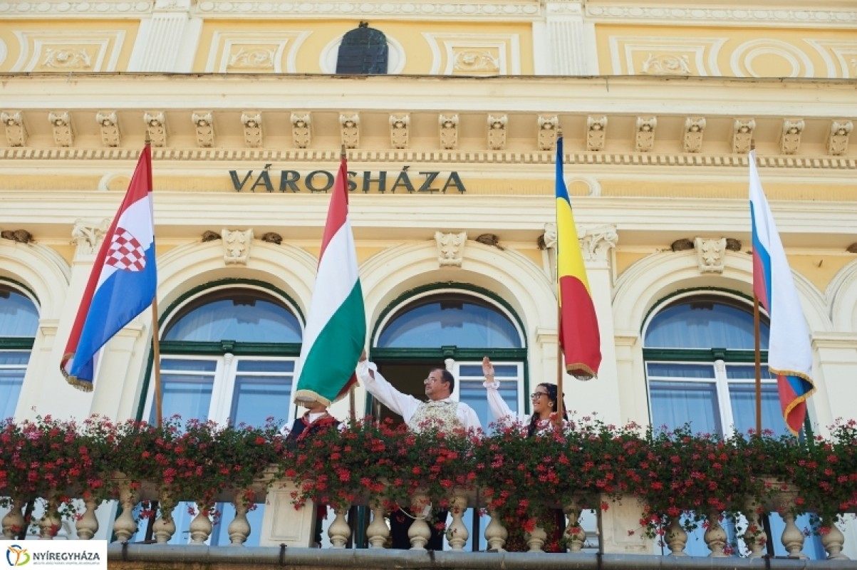 Táncolt az egész város - Fotók,videó!