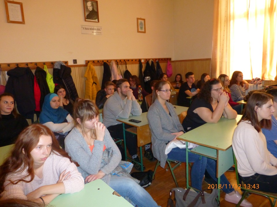 A Kölcsey humán tagozatán is megemlékeztek a „nagy háború”-ról