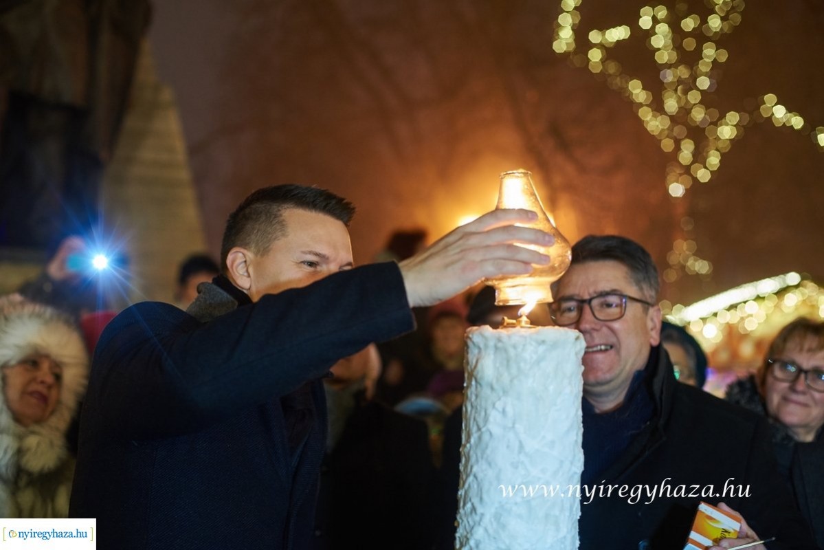 Meggyújtották a második gyertyát is Nyíregyháza adventi koszorúján - Ezek a programok várnak a héten