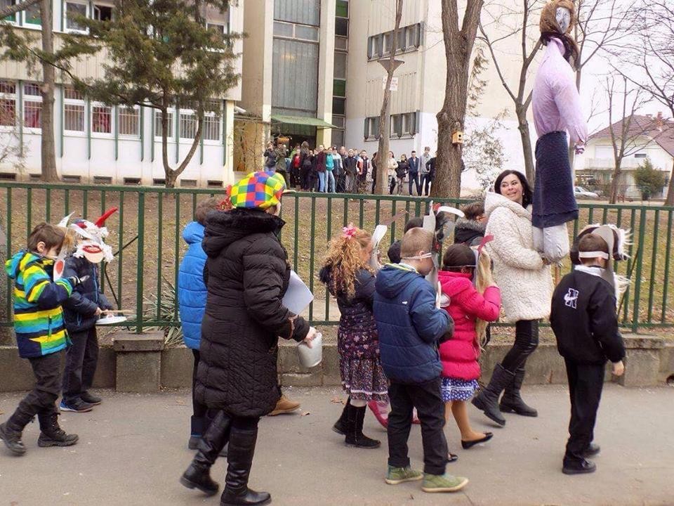 Farsangi mulatság a Kazinczyban