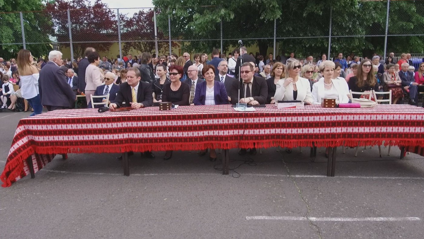 Ballag már a vén diák...a Krúdyból 1. rész