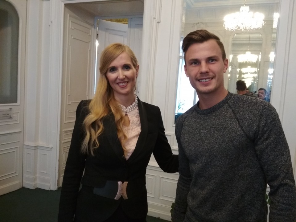 Nézd meg a Fucsoviccsal készített exkluzív interjút
