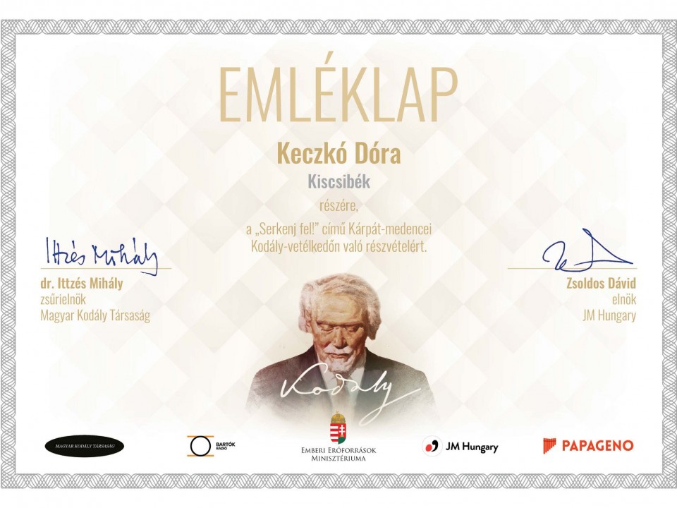 Zeneelméleti díjeső a Zrínyiben