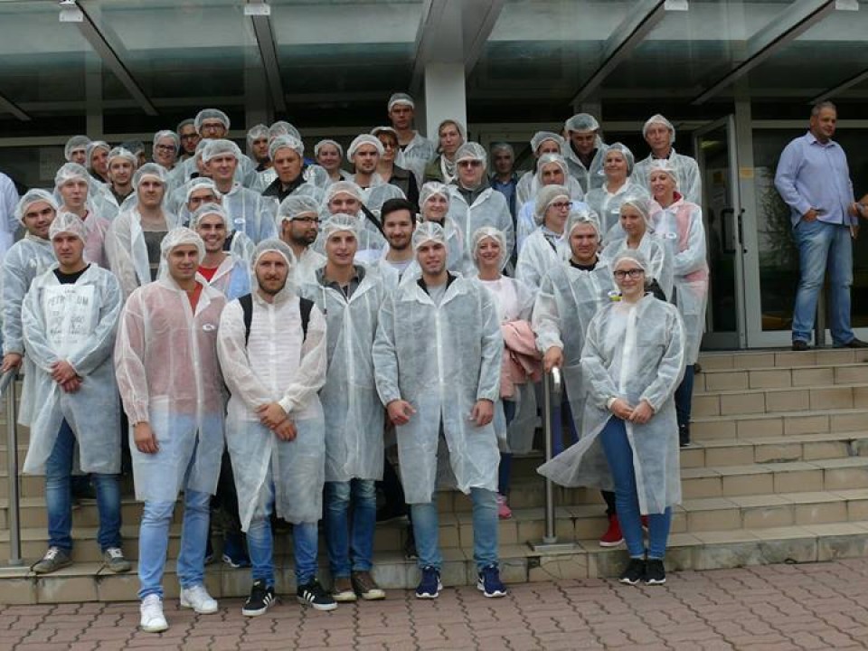 Üzemlátogatáson az agráros hallgatók