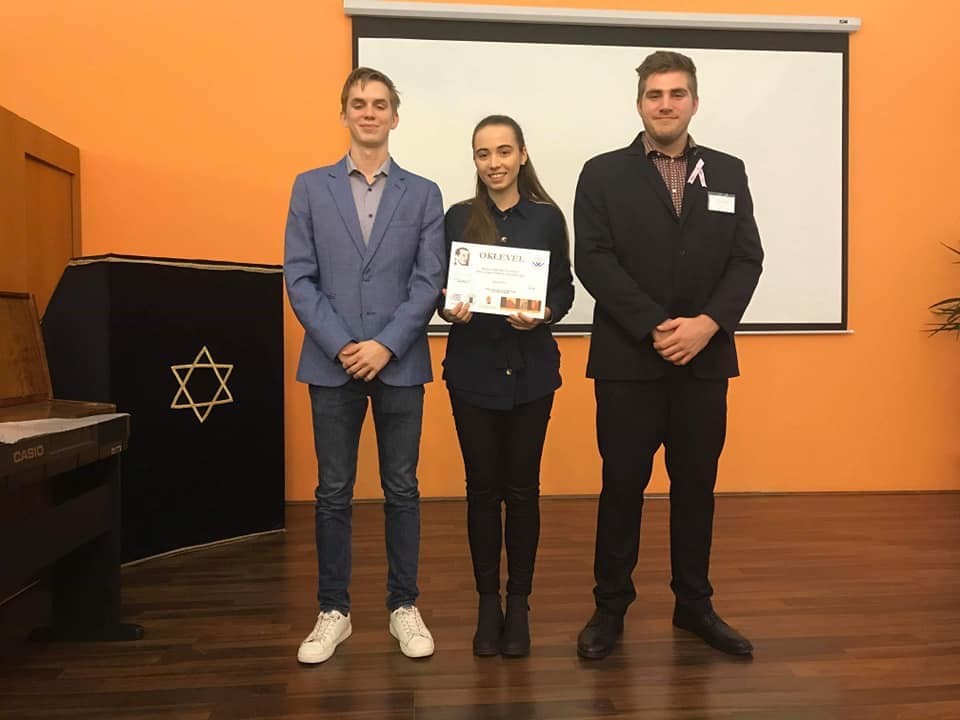 Országos történelem versenyen lett első a Bethlen Gimnázium csapata