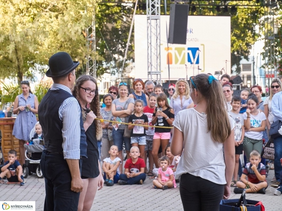Dübörög a VIDOR Fesztivál