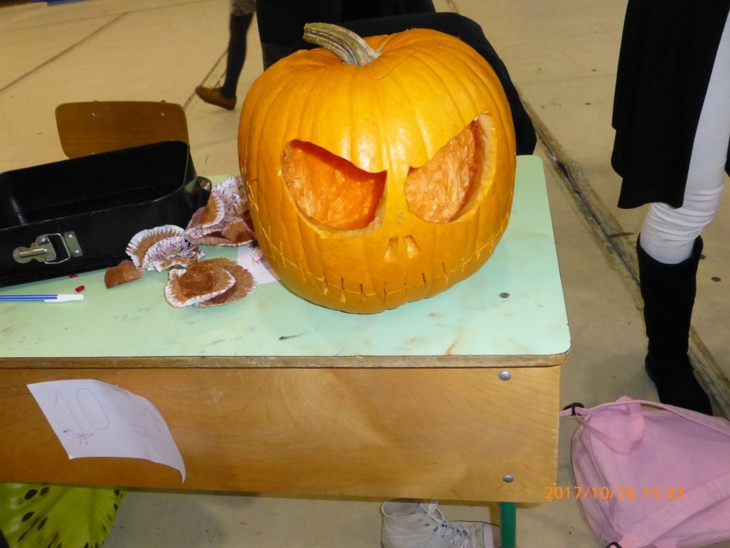 Fergeteges halloweeni hangulat a Kölcseyben