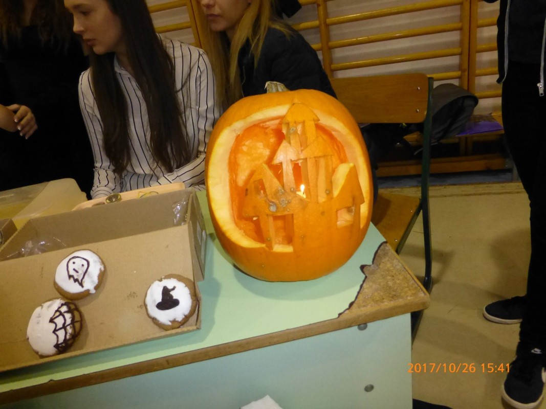 Fergeteges halloweeni hangulat a Kölcseyben
