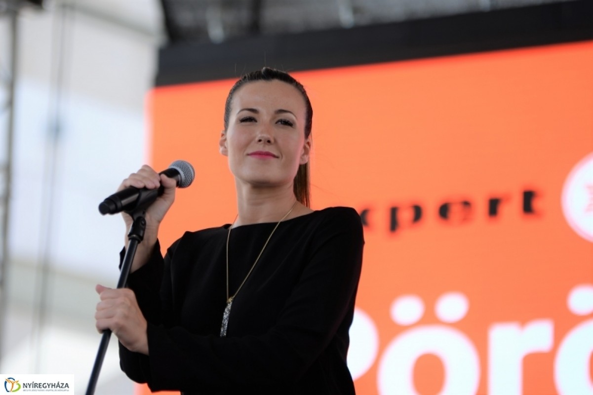 10. szülinapját ünnepelte a Korzó