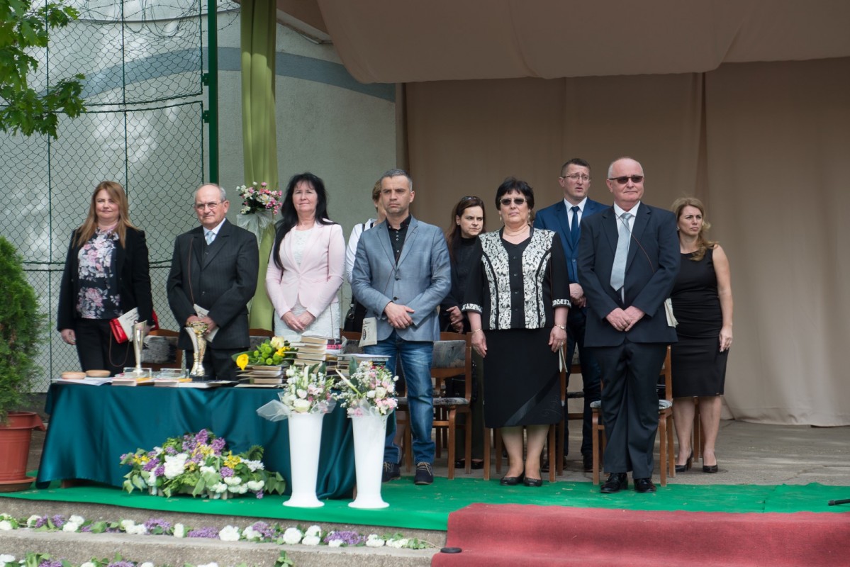 Arany János Gimnázium ballagási fotók