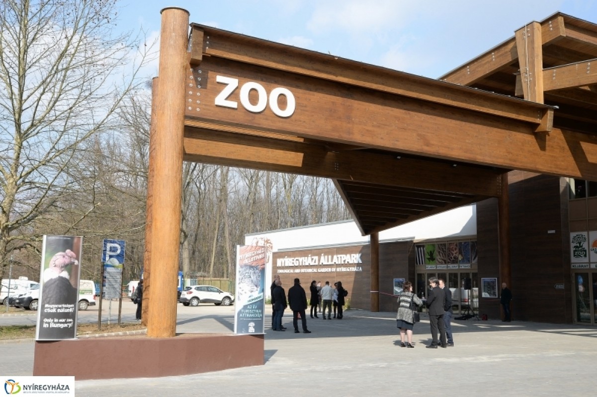 Átadták az állatpark új Látogatócentrumát és Hópárduc kifutóját