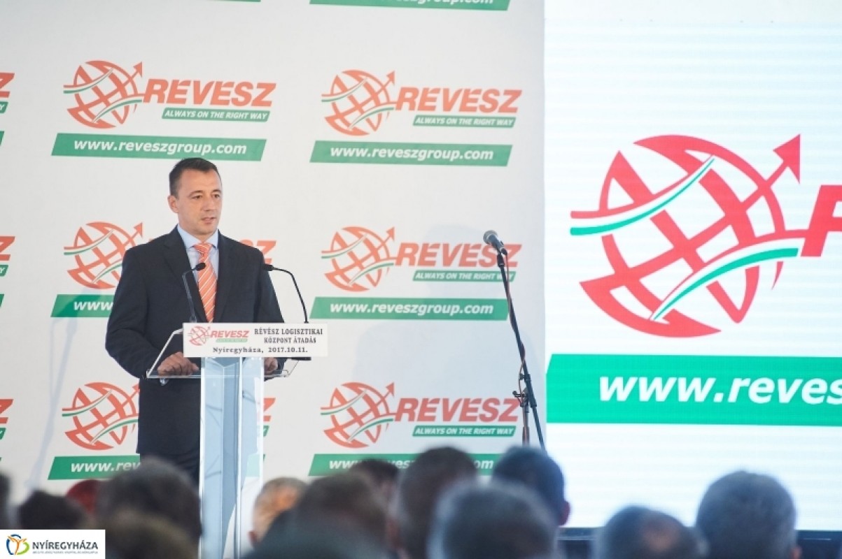 NYÍREGYHÁZÁN A MINISZTERELNÖK