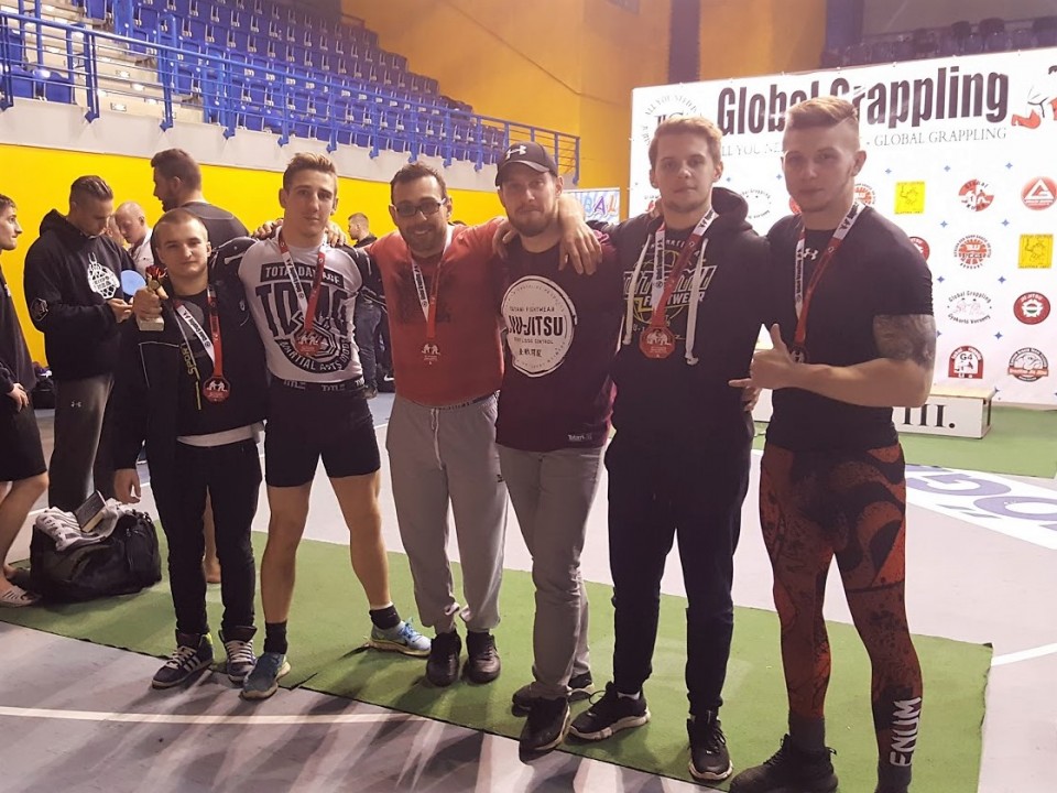 HALÁSZ DÁVID VERSENYZŐBŐL LETT EDZŐ