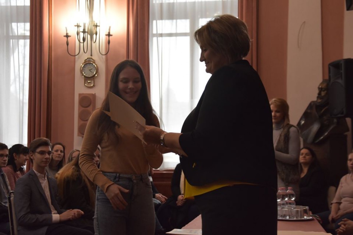 51 általános iskola és 580 diák részvételével zajlott az idei kossuthos megyei levelezős verseny