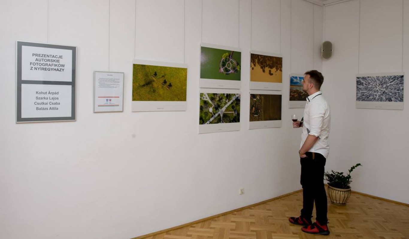 A SIKER FELÉ VEZETŐ ÚTON