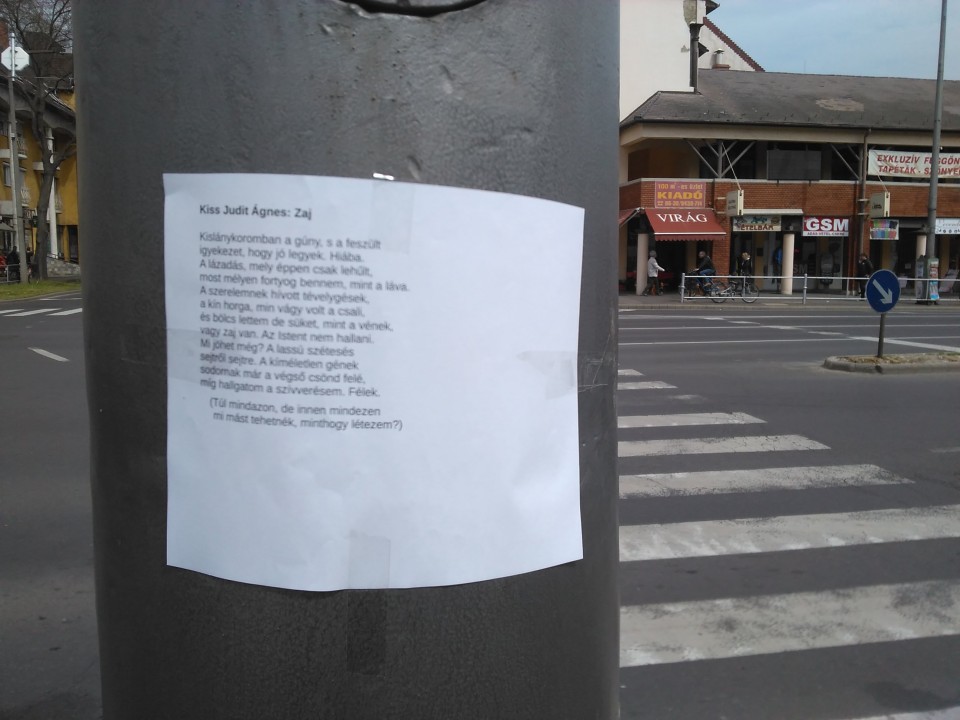 Posztolj verset az utcára! 