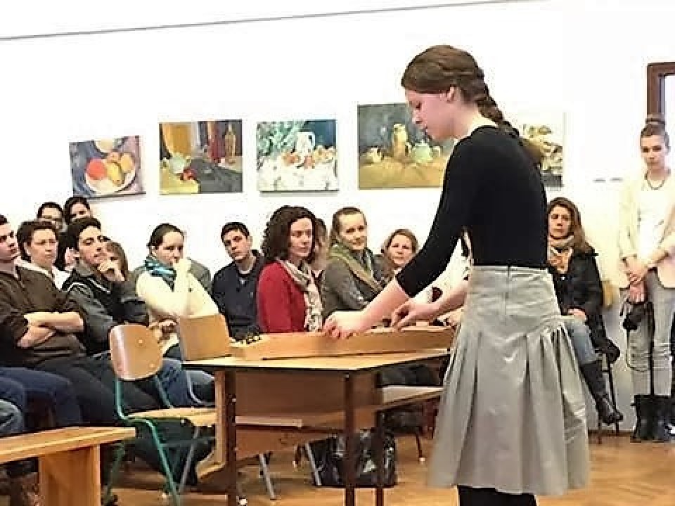 VASS LAJOS NAGYDÍJJAL JUTALMAZTÁK A NYÍREGYHÁZI DIÁKLÁNYT