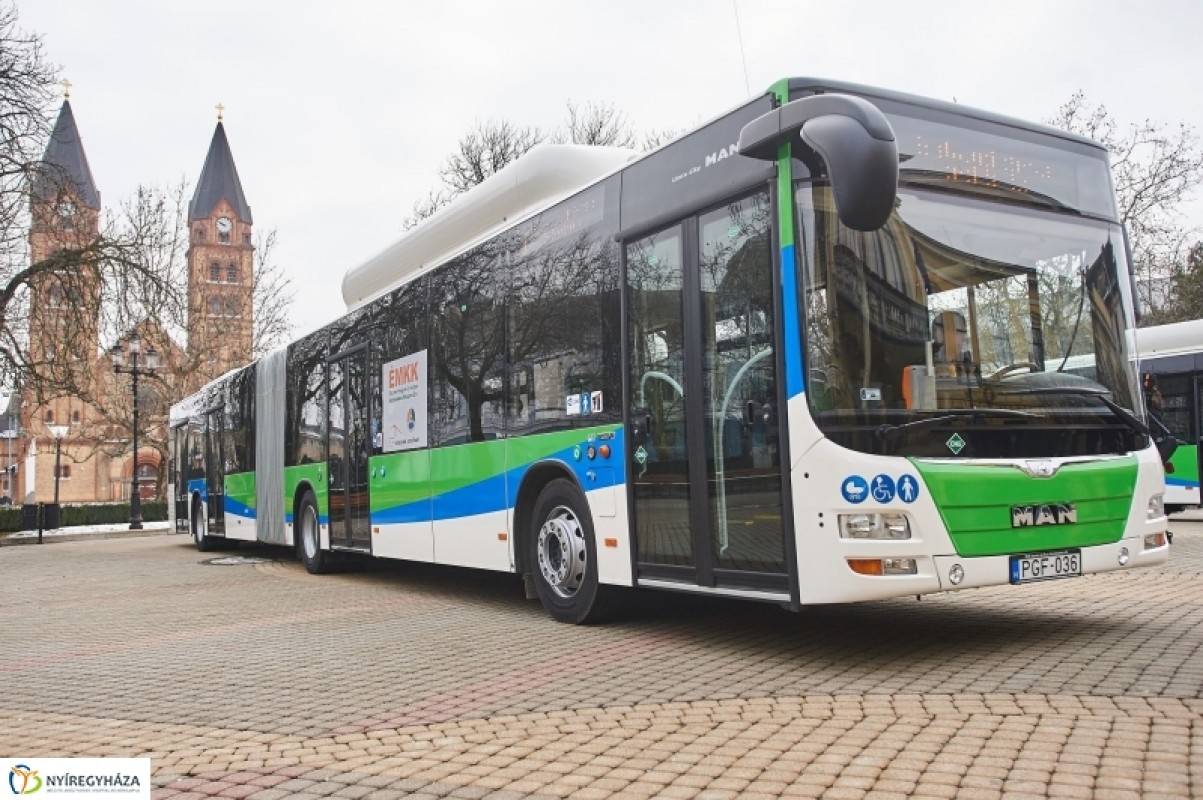Mit szólnak a nyíregyháziak az új buszokhoz?