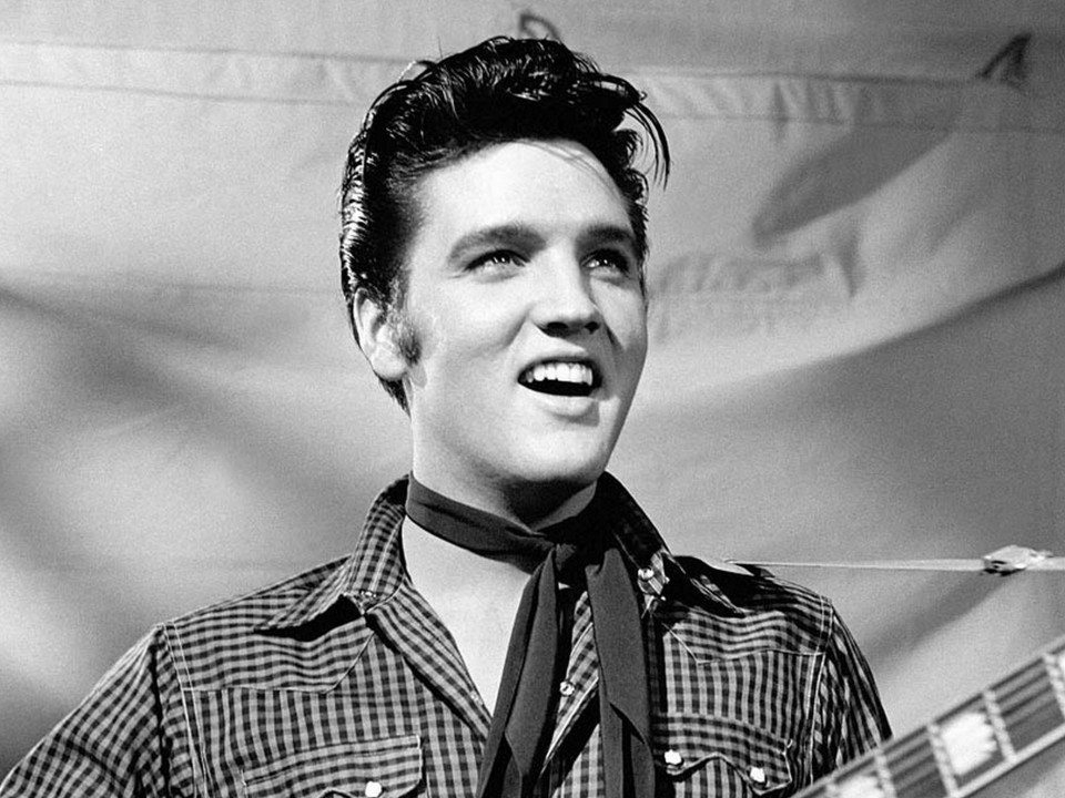 82 ÉVES LENNE ELVIS PRESLEY