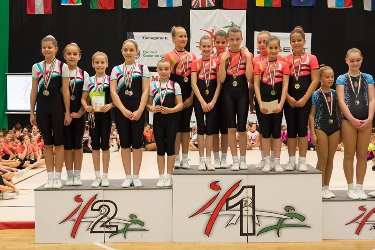 8 éremmel tért haza a Flexi-Team