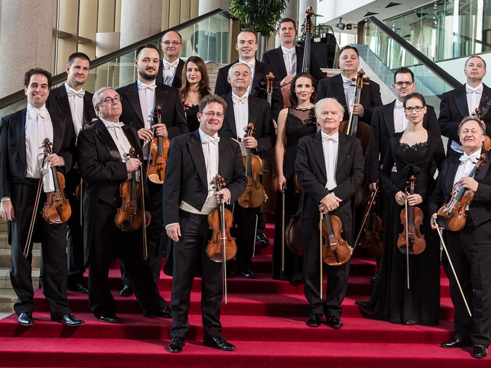 A Liszt Ferenc Kamarazenekar ad hangversenyt a Vikárban