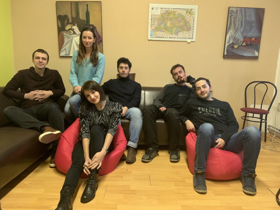 Újra indulnak az ingyenes nyelvi klubok a Mustárházban!