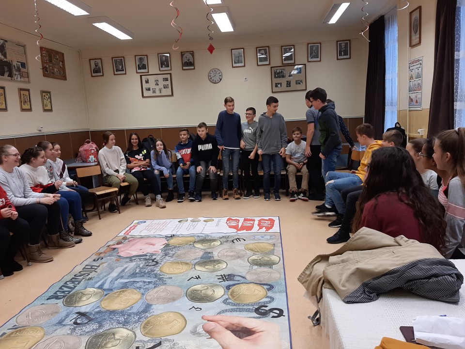 Ismerkedés a pénzügy világával játékos módon