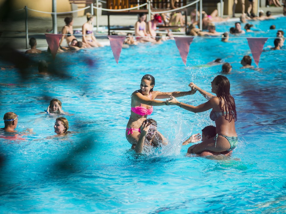 Tavaly sikerült! - Szavazzunk most is az Aquariusra, hogy első legyen