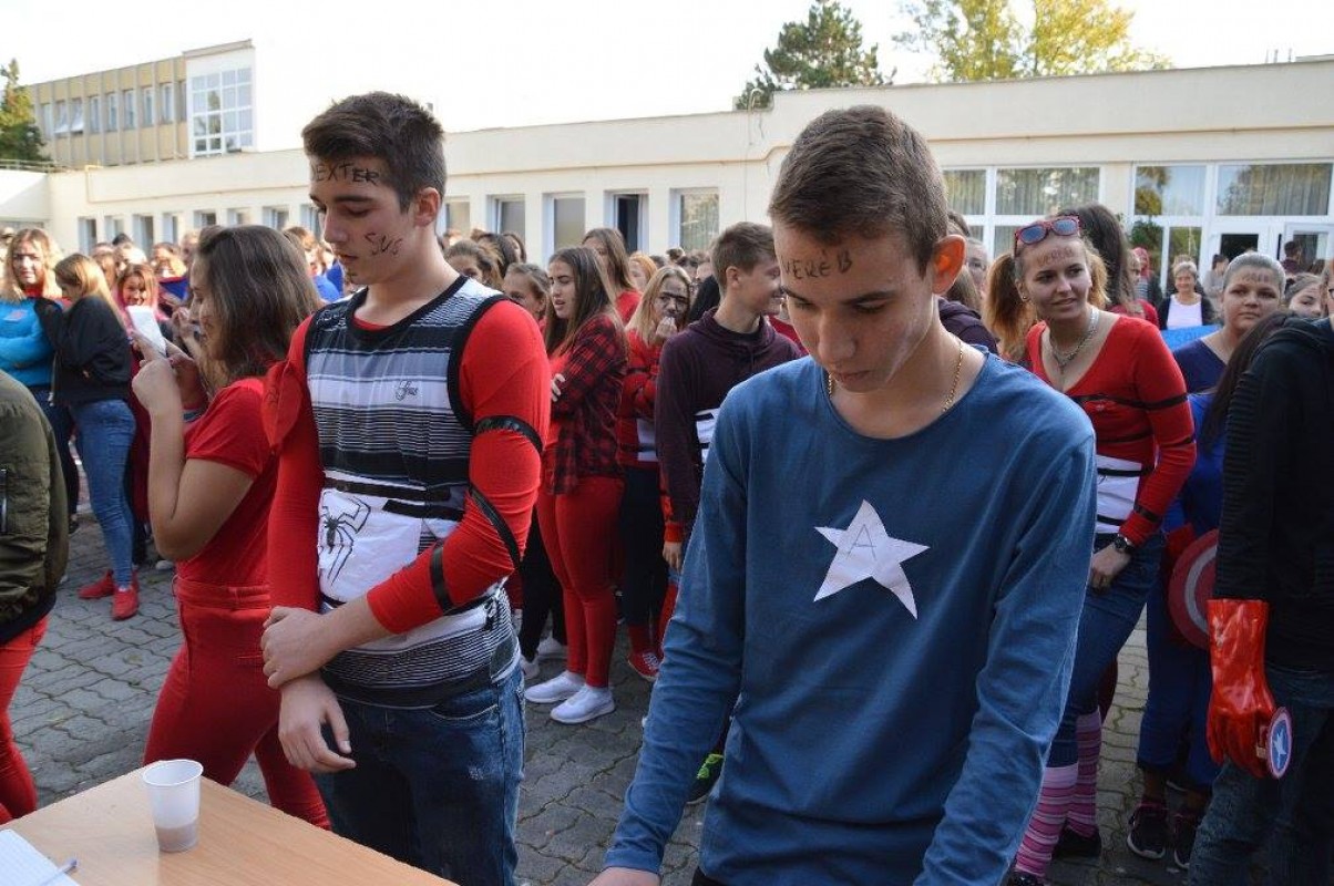 Sipkays verébavató