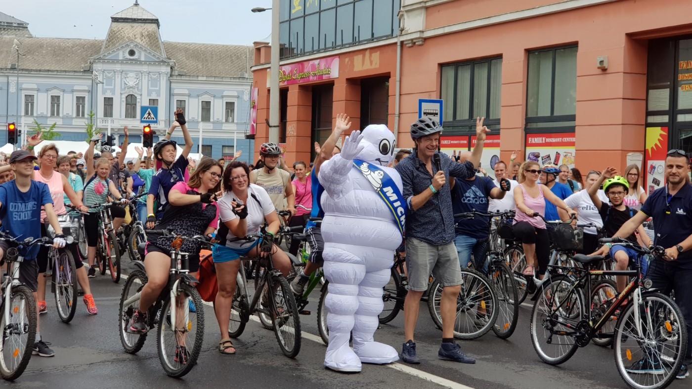 Több százan kerekeztek Sóstóra! Fotókkal és videókkal!