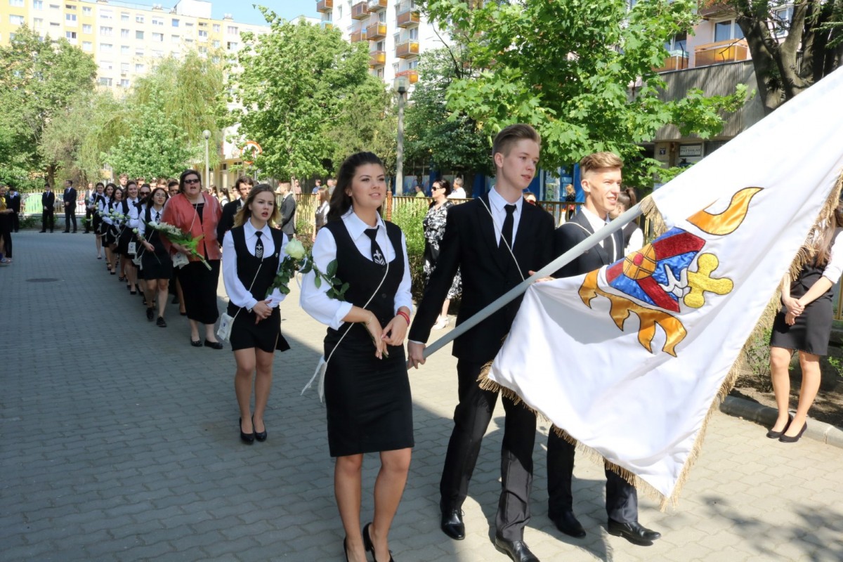 Elballagtak a Szent Imréből