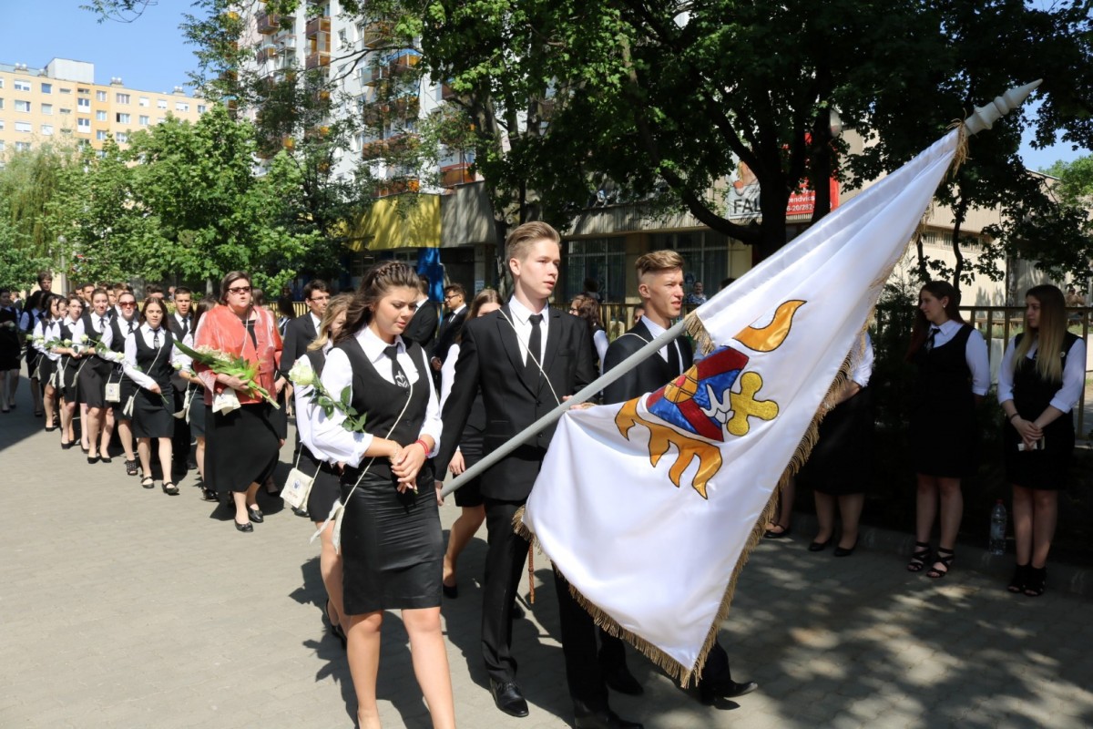 Elballagtak a Szent Imréből