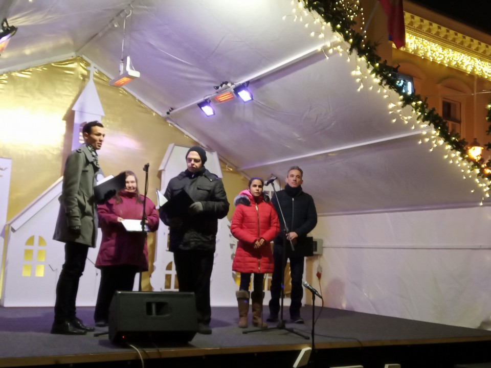 A Nyíregyházi Ridens diákjai is előadtak az adventi forgatagban