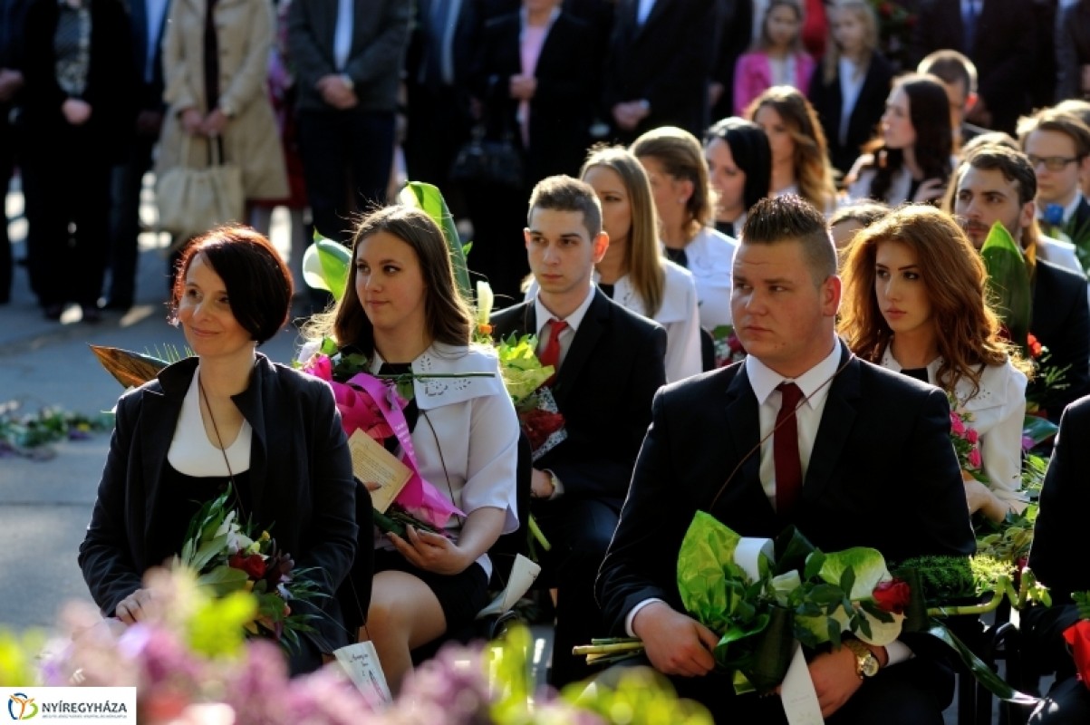 Ballagás az Arany János Gimnáziumban
