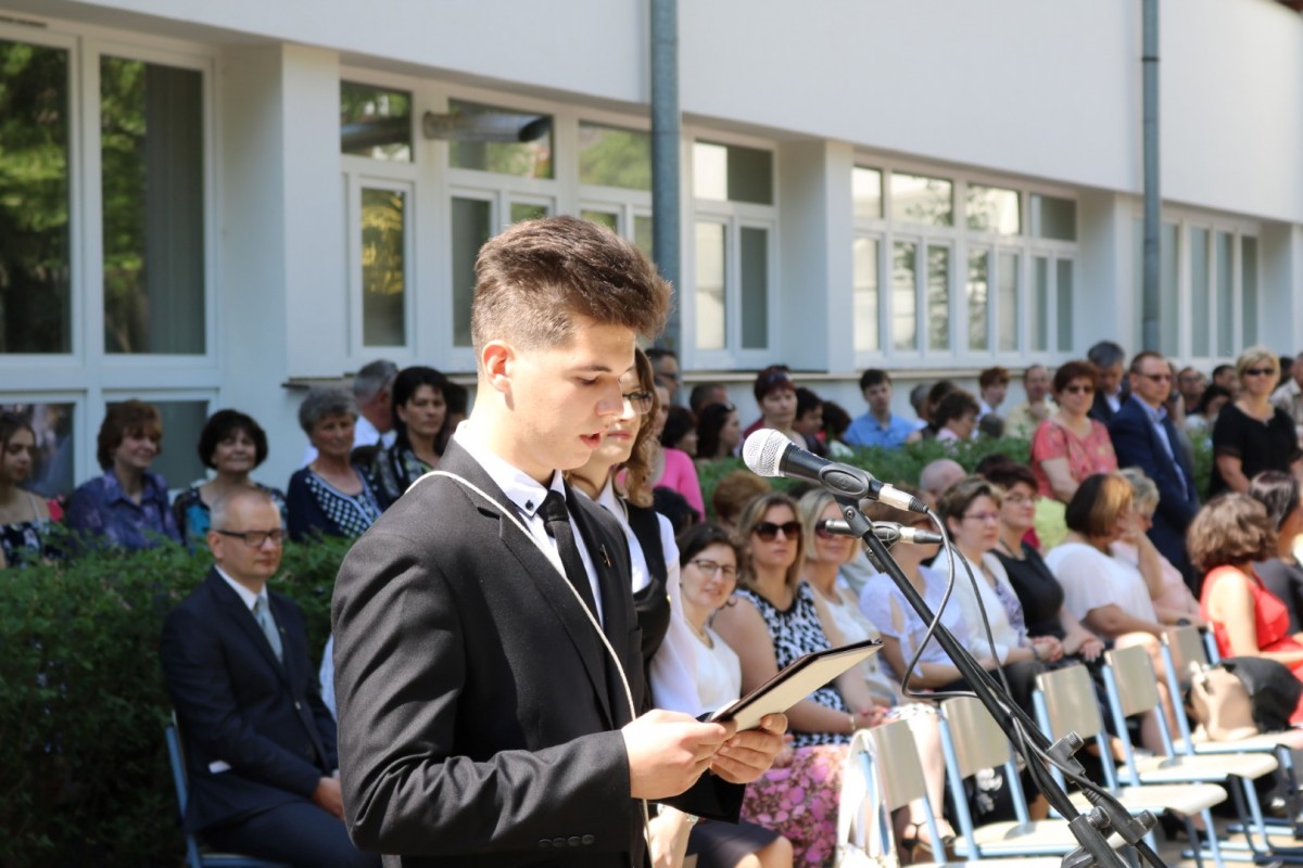 Elballagtak a Szent Imréből