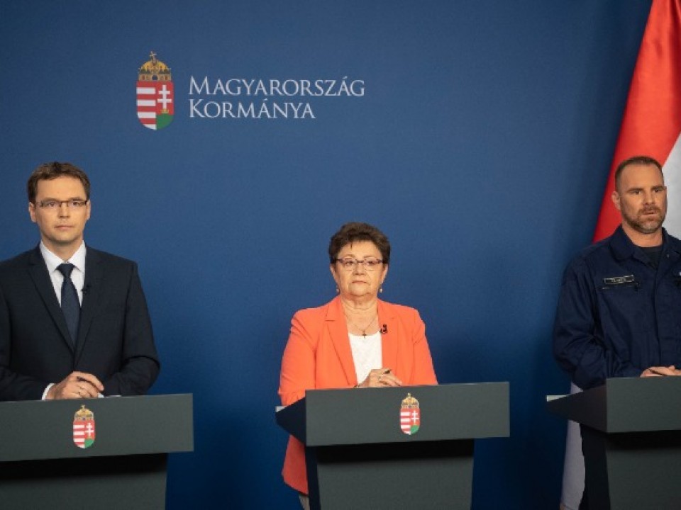 Izer Norbert: Az adócsökkentések segítik a munkahelyek védelmét és a gazdaság újraindítását