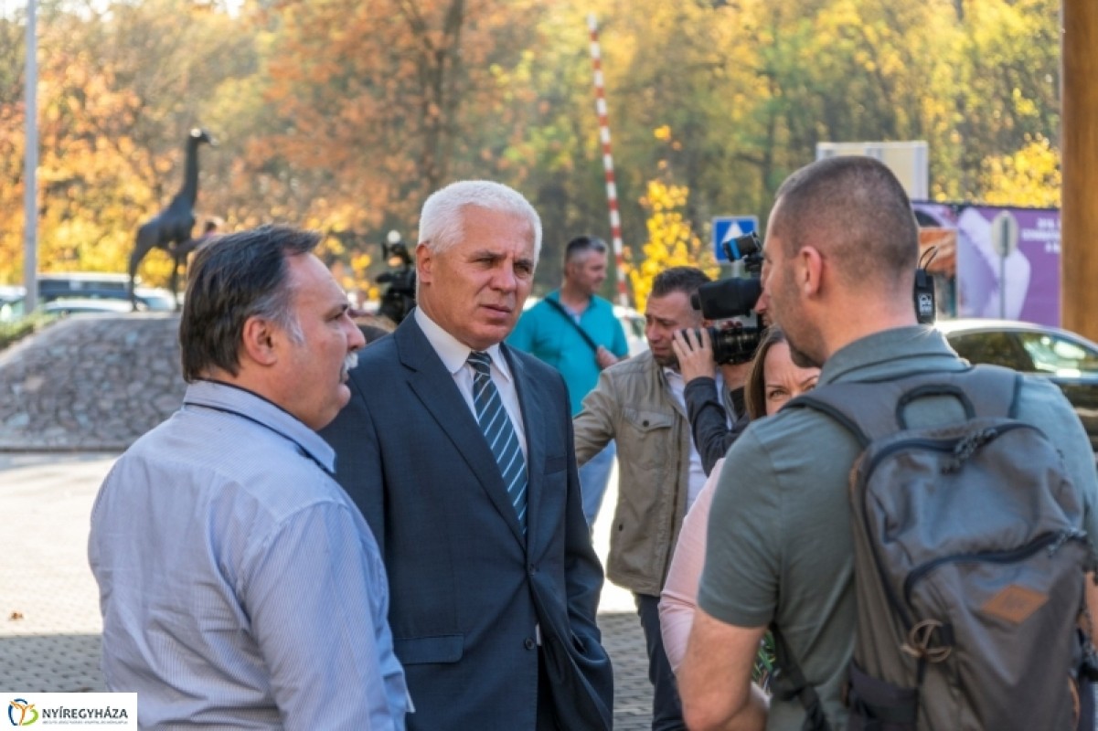 Egy szerencsi család vásárolta meg az állatpark idei 500.000-ik belépőjegyét.
