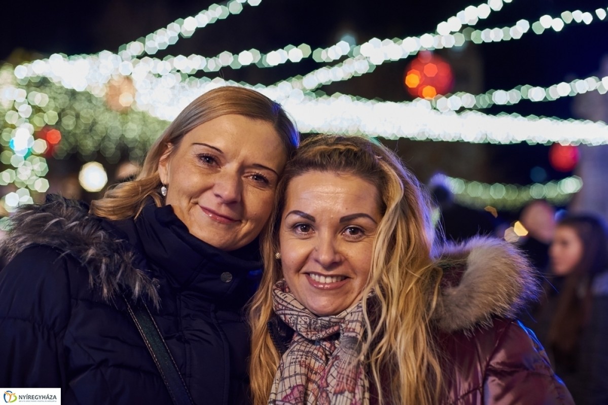 Őrületes szilveszter a Kossuth téren! 