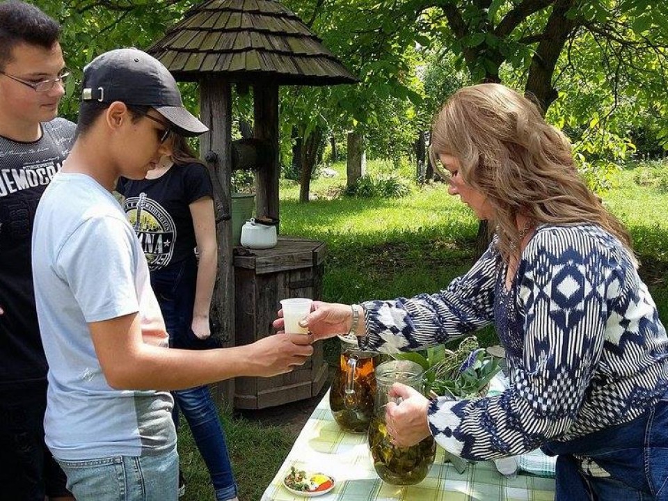 Gyógynövényekkel ismerkedtek a sipkaysok